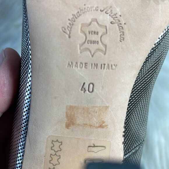 Tori Soudan Collection Gold Textured Heels Sz 40/US 9 - Picture 5 of 7